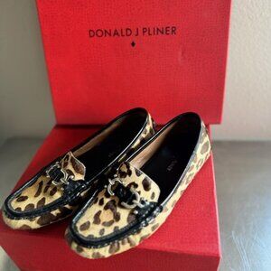 Donald J Pliner Loafer Slip on Shoes